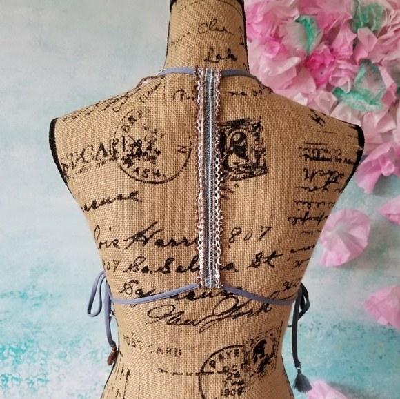 Isabella Rose Crochet Trim Bikini Top - Picture 3 of 4